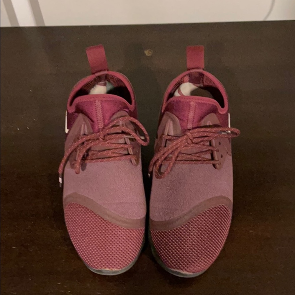 Nike Purple sneakers